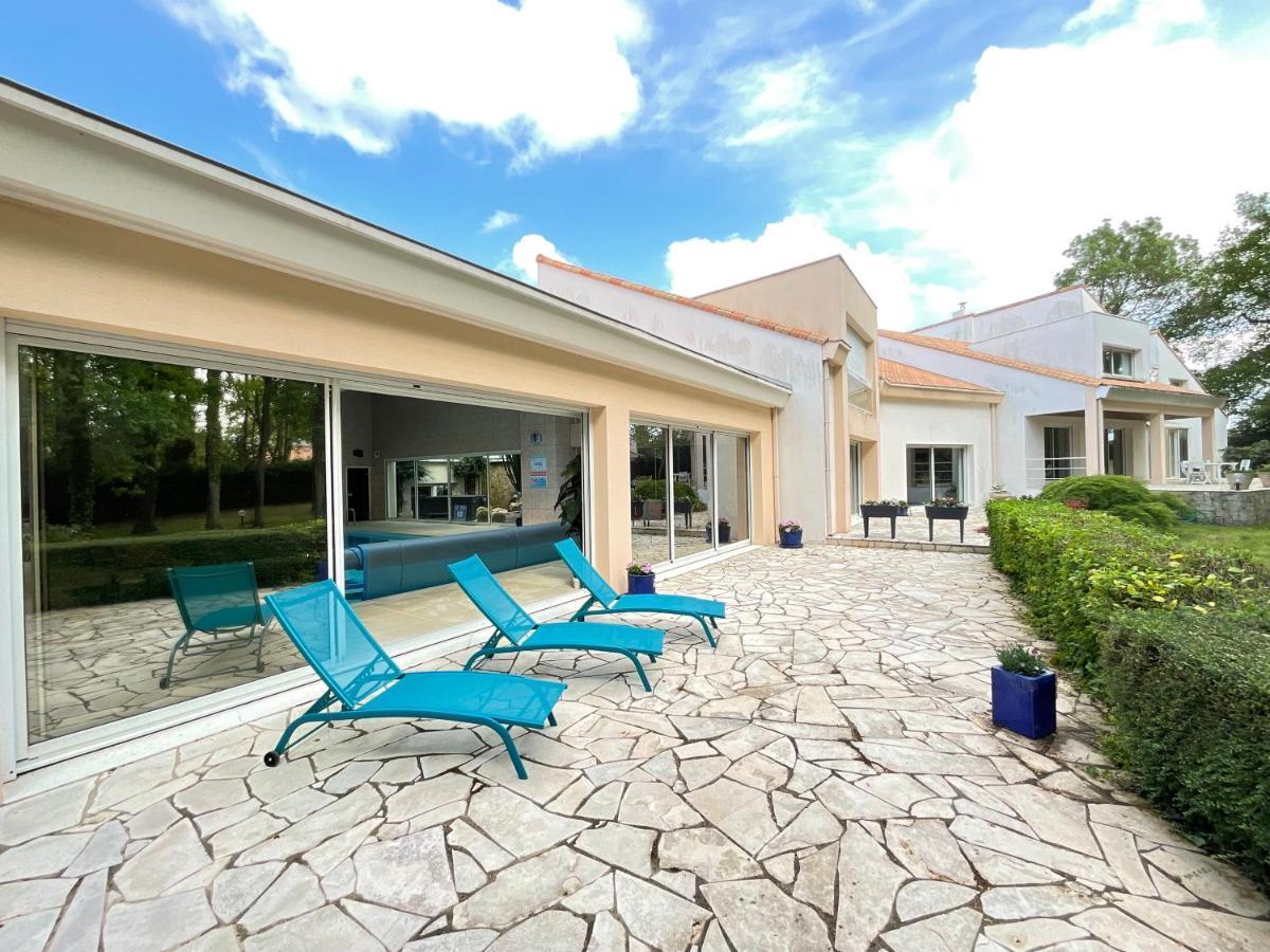 Les Jardins De La Muse, Piscine Couverte, Spa Et Fitness Basse-Goulaine المظهر الخارجي الصورة